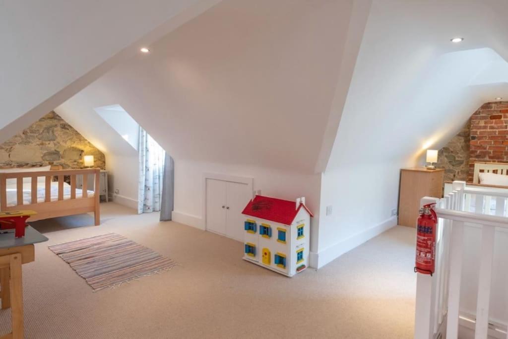 The Old Boat House, Seaview - Seafront Three Bedroom Cottage With Separate Two Bedroom Annexe Extérieur photo